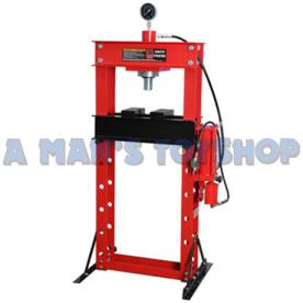 HYDRAULIC PRESS 30 TON AIR 150MM STROKE
