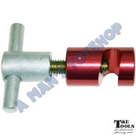 BONNET & BOOT STRUT SUPPORT CLAMP